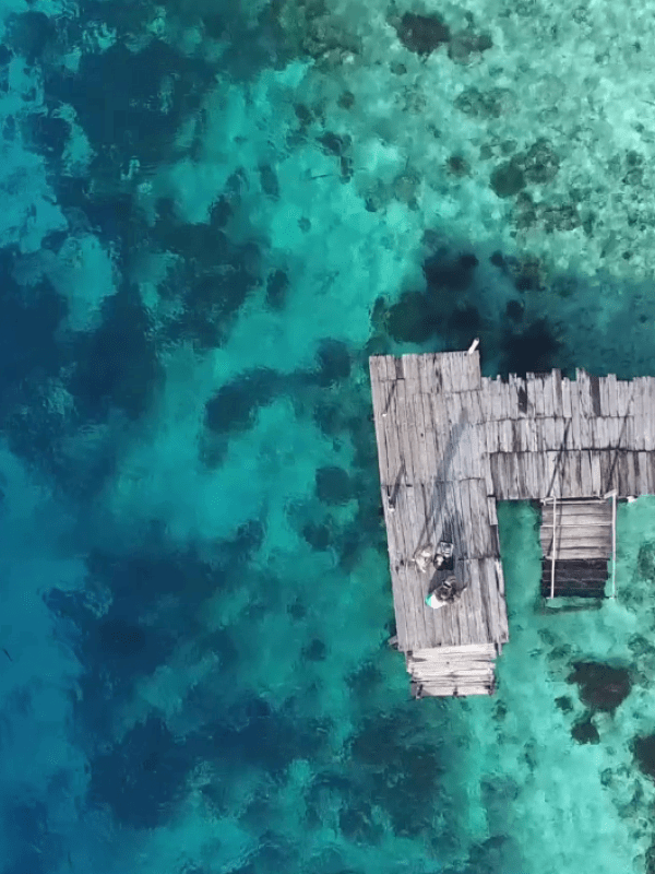 Barefoot Jetty - Arborek Island